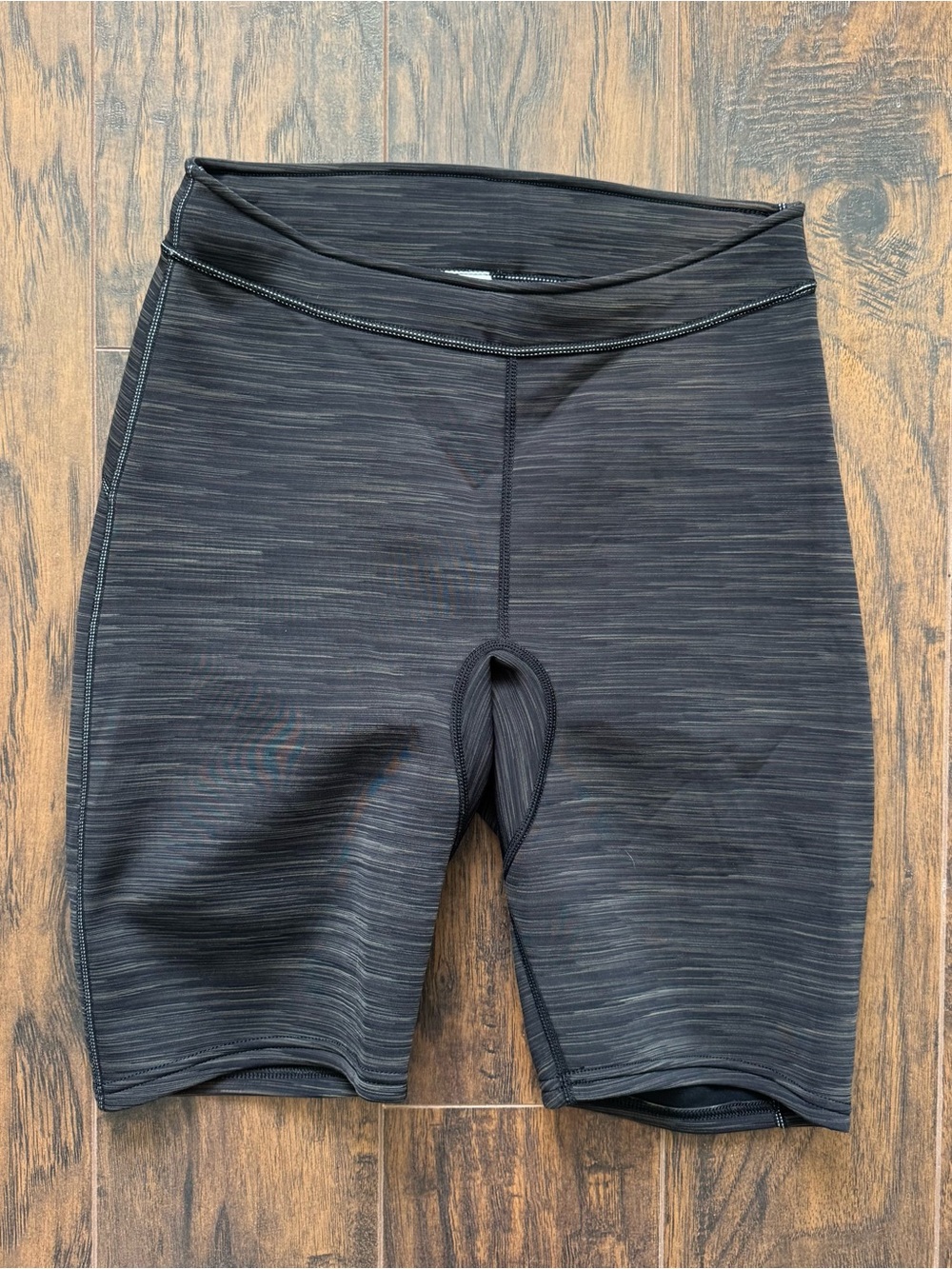 NRS Men's Large Grey HydroSkin Shorts
